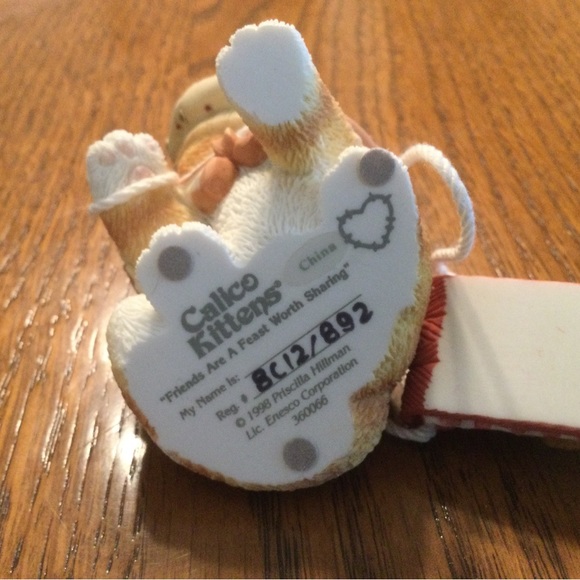 Calico Kittens “Friends Are A Feast Worth Sharing” - Picture 3 of 3